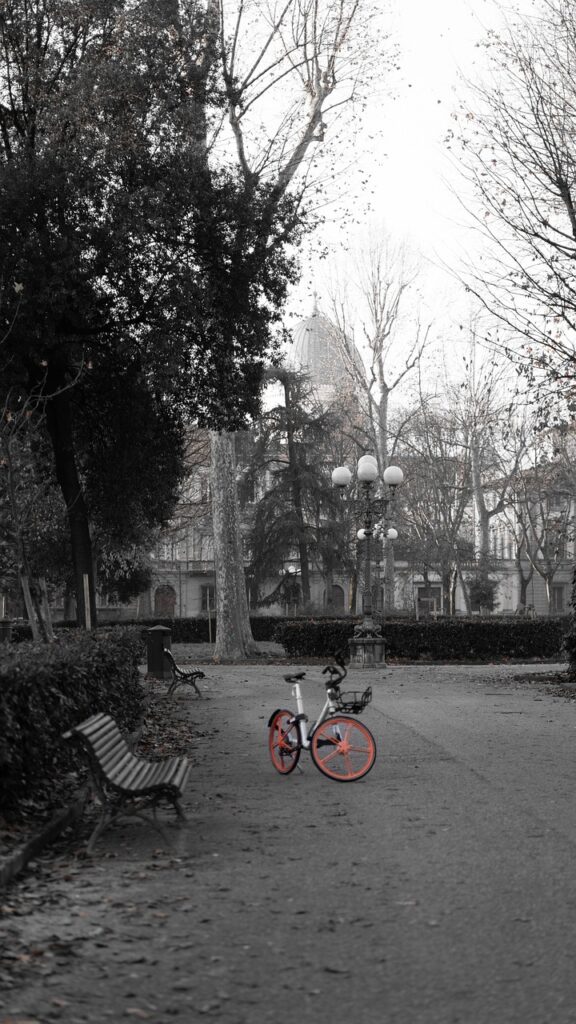 Kodėl televizorius užgęsta pats savaime: 7 dažniausios priežastys ir kada verta kreiptis į Kauno meistrą